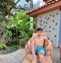 James ball - masseur in Bangkok