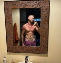 James - Male escort in Bangkok Photo 4 of 4