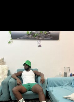 James - Male escort in Abu Dhabi Photo 2 of 2