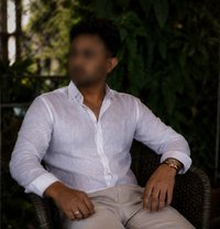 James - Male escort in Bhubaneshwar