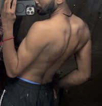 James - Male adult performer in Vadodara