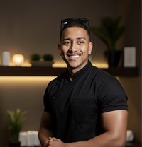 James bbc 🤩. - Male escort in Dubai Photo 1 of 6