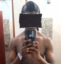 James - Acompañantes masculino in Nairobi