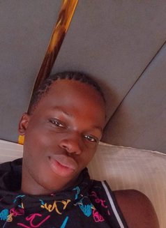 James - Transsexual escort in Nairobi Photo 1 of 7