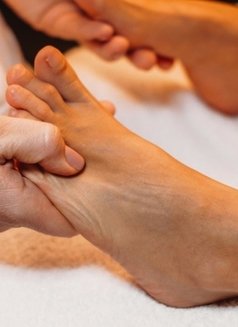 James Women Services - masseur in Dubai Photo 2 of 2