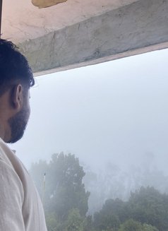 Jamesh - Male companion in Coimbatore Photo 1 of 1