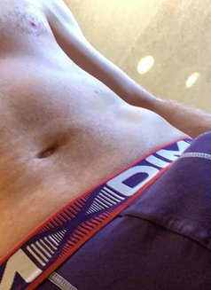 JamesInHk - Acompañantes masculino in Hong Kong Photo 7 of 9