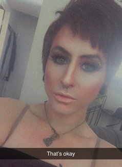 Jamie Coxx - Transsexual escort in Edmonton Photo 2 of 5