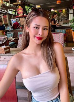 Jamie - escort in Hong Kong Photo 6 of 6