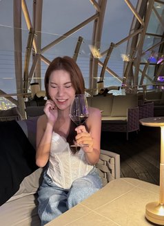 Jamie - escort in Shanghai Photo 7 of 7