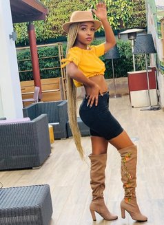 Erica_Cody - puta in Bangalore Photo 6 of 6