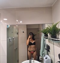 Jamie21 - Transsexual escort in Makati City