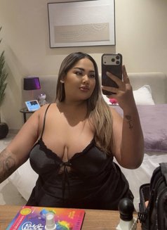 Jamiexx thick girl just arrived - escort in Al Manama Photo 17 of 20