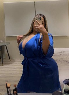 Jamiexx thick girl just arrived - escort in Jeddah Photo 24 of 24