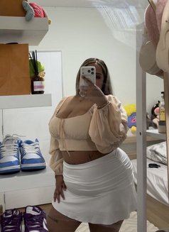 Jamiexx thick girl just arrived jeddah - escort in Jeddah Photo 22 of 25
