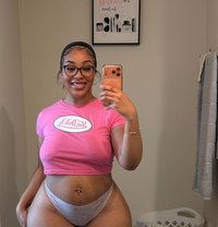 Jamila - escort in Baku