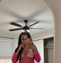 Jamila - escort in Baku