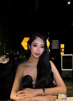 Jamila so hot! - Transsexual escort in Abu Dhabi Photo 6 of 13