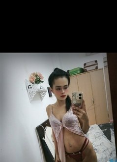 Jamila - masseuse in Dubai Photo 2 of 6