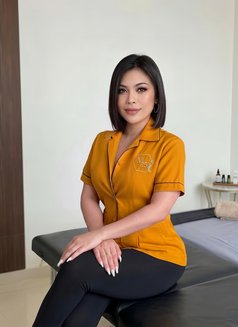 Hana Lady Massage from Thailand - escort in Riyadh Photo 3 of 5
