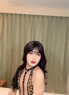 Jamirah with popper - Transsexual escort in Riyadh Photo 5 of 5