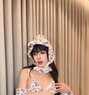 Jamirah with popper - Transsexual escort in Riyadh Photo 1 of 4