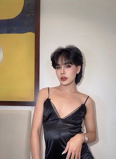Jamirah with popper - Transsexual escort in Riyadh Photo 4 of 4