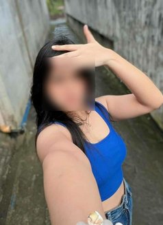 Jamiya - puta in Manila Photo 7 of 7