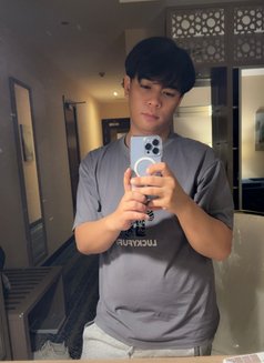 Jammy Th - masseur in Doha Photo 2 of 3