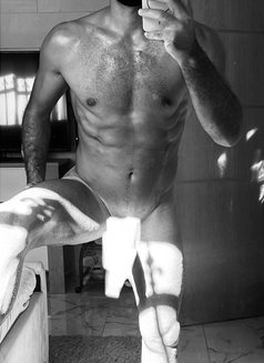Jamo - Male escort in Beirut Photo 1 of 6