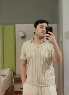 Jamy Sherin - Male escort in Dubai Photo 5 of 5