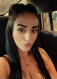 Jana - escort in Beirut Photo 1 of 4