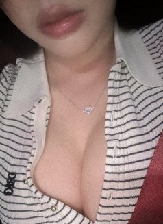 Jana - escort in Cairo Photo 1 of 1