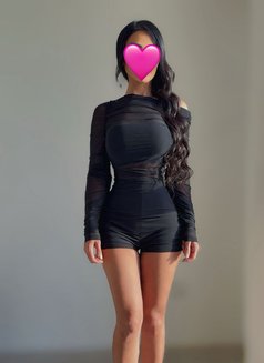 Jana New Threesom iranian VIP - escort in Muscat Photo 7 of 11