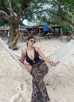 Jana Real Escort Indian - puta in Bangalore Photo 2 of 3