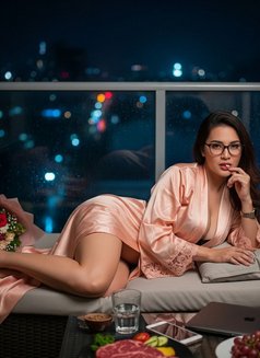 Jana - escort in Ho Chi Minh City Photo 13 of 16