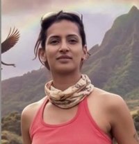 Janaki Ramachandran - escort in New Delhi Photo 1 of 5