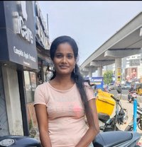 Janani - escort in Chennai Photo 1 of 11