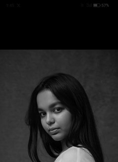 Janani - escort in Chennai Photo 5 of 11