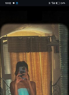 Janani - escort in Chennai Photo 6 of 11