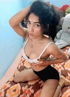 Janani Shemale - Transsexual escort in Hyderabad Photo 7 of 9