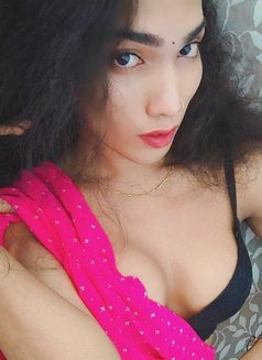 Janani Shemale - Acompañantes transexual in Hyderabad Photo 7 of 9