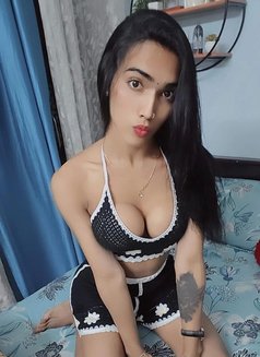 Janani Shemale - Transsexual escort in Hyderabad Photo 5 of 6