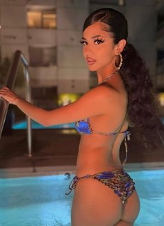 Jane - escort in Muscat Photo 3 of 3