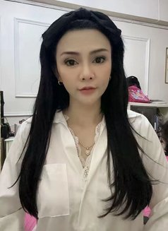 Jane - masseuse in Bangkok Photo 3 of 6