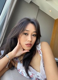 Jane F - puta in Jakarta Photo 2 of 12