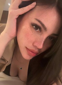 Jane - escort in Abu Dhabi Photo 4 of 8