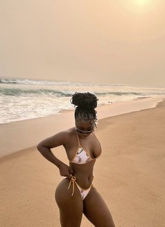 Jane - puta in Accra Photo 3 of 4