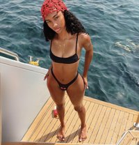 Jane - escort in Accra