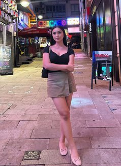 Jane just landed - escort in Hyderabad Photo 10 of 12